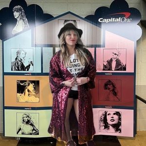 L&B Red Sequin Duster Perfect for TS Eras Tour! ✨